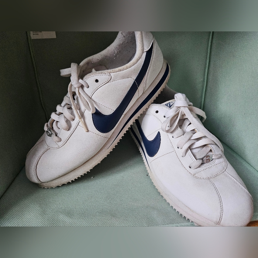 Nike  Cortez Men's White and Blue Leather Sneakers- Size 10.5
